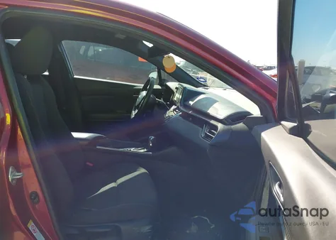 2018 Toyota C-Hr Xle Premium z USA, uszkodzony, nr VIN NMTKHMBX2JR003823